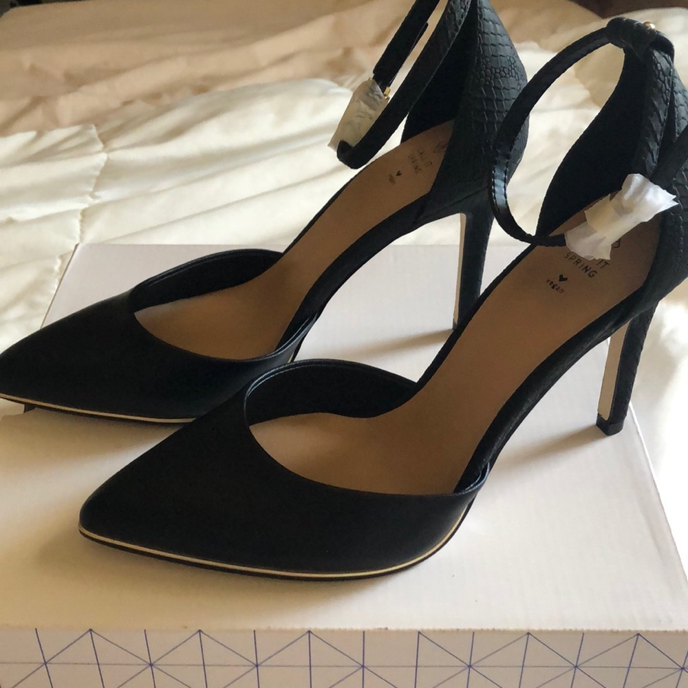Call It Spring Black Pointy Heels size 7.5